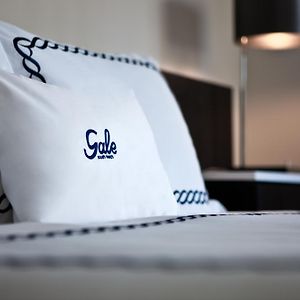 Camera signature con letto queen size
